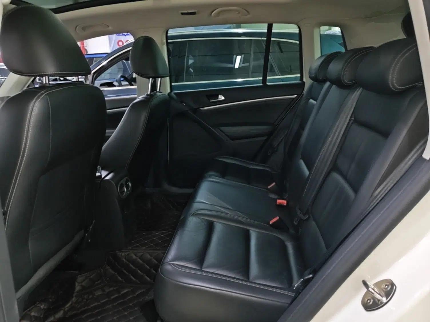 Volkswagen Tiguan 2016 280TSI Automatic Two-Wheel Drive Silk Road Comfort Edition — миниатюра 20