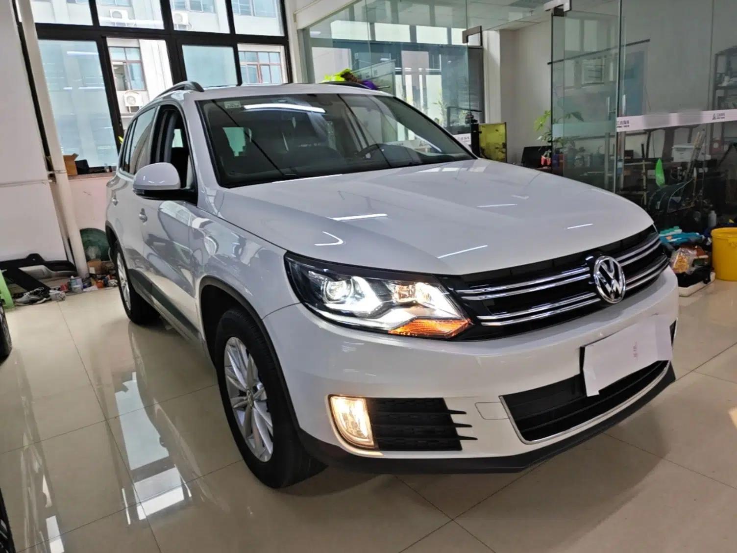 Volkswagen Tiguan 2016 280TSI Automatic Two-Wheel Drive Silk Road Comfort Edition — миниатюра 3