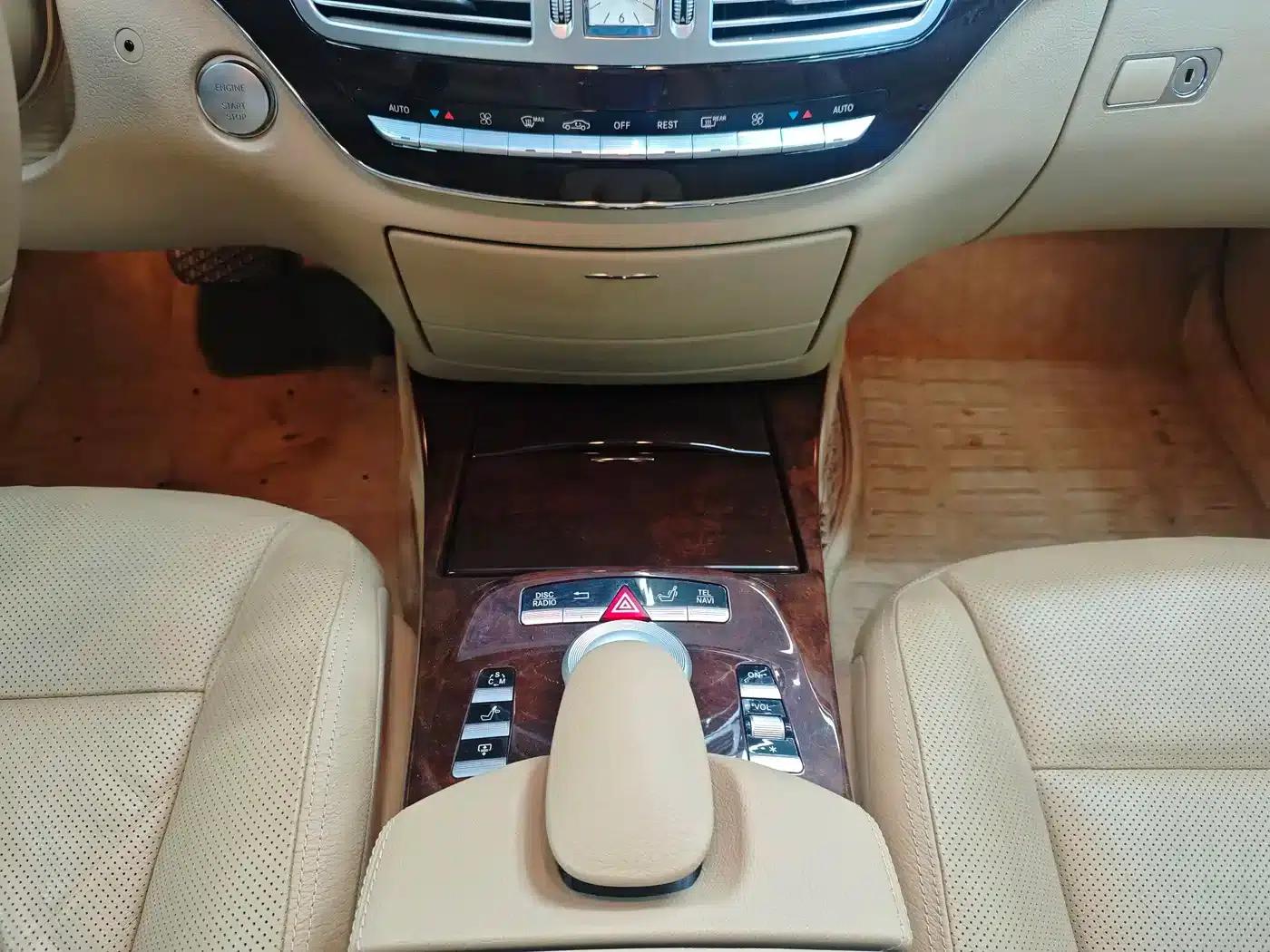 Mercedes-Benz S-Class 2010 S 350 L Luxury — миниатюра 15