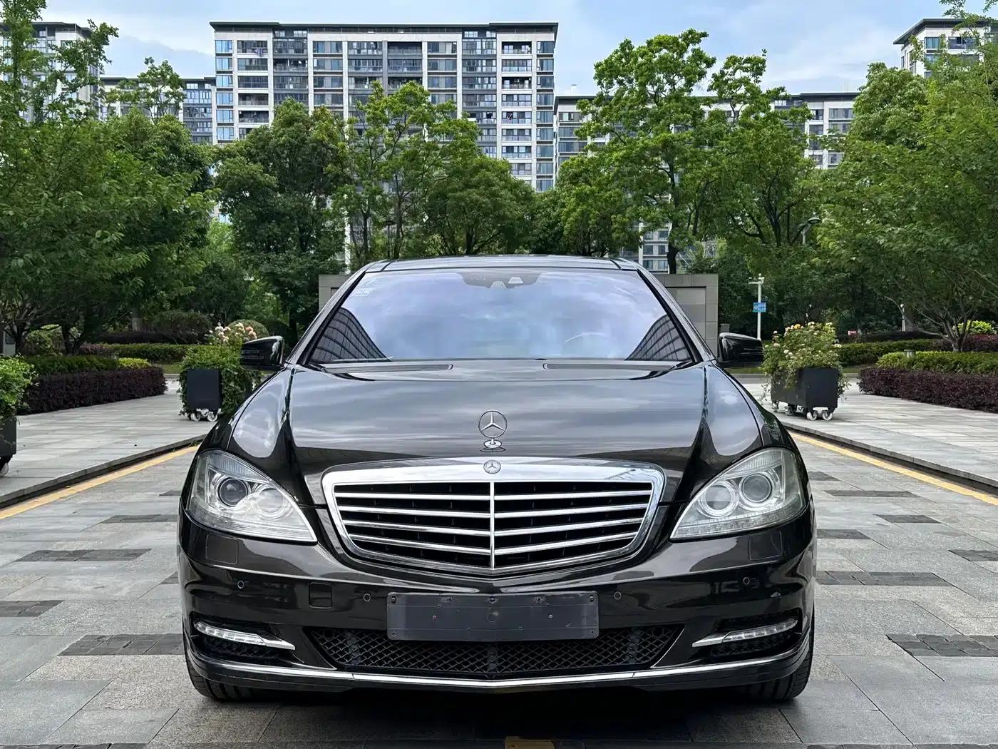 Mercedes-Benz S-Class 2012 S 400 L HYBRID Grand Edition — миниатюра 2