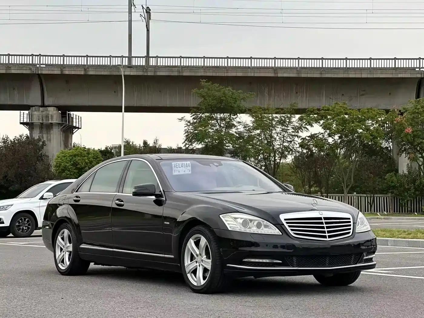 2010 Mercedes-Benz S-Class S 400 L HYBRID — миниатюра 2