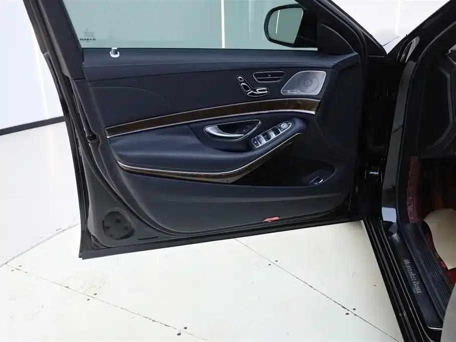 Mercedes-Benz S-Class 2017 S 320 L Luxury — миниатюра 17
