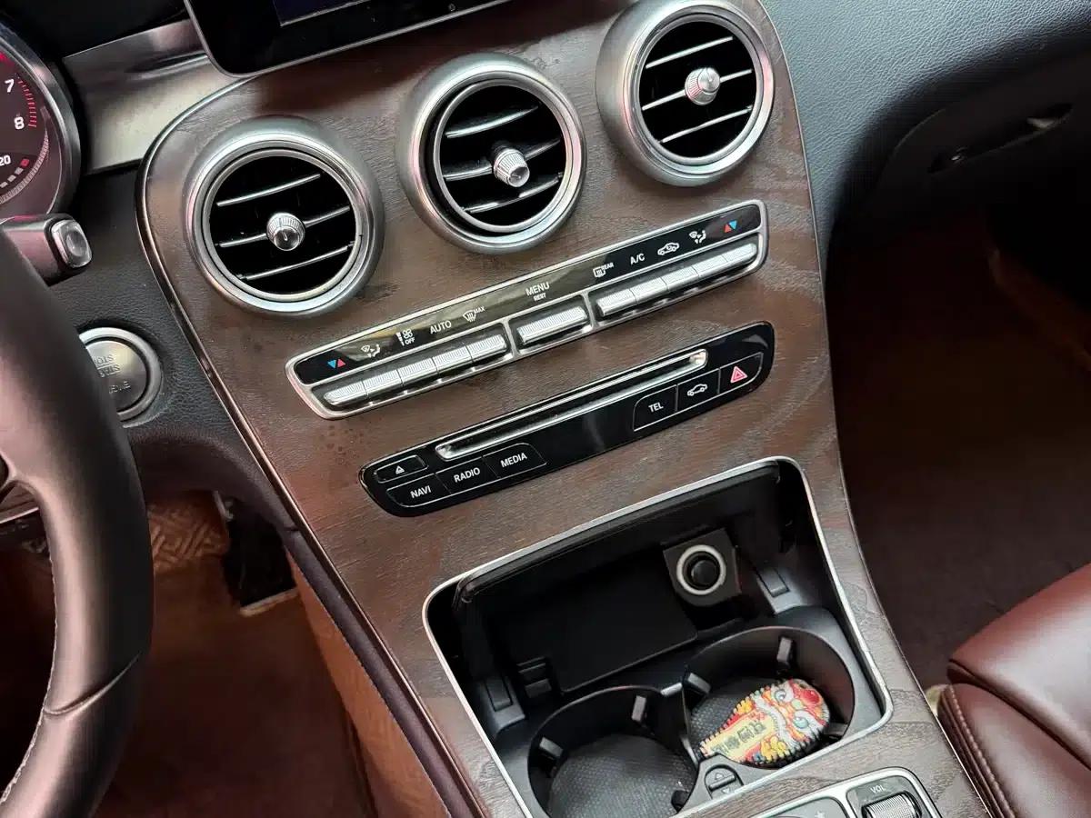 2016 Mercedes-Benz GLC 300 4MATIC Dynamic — миниатюра 12