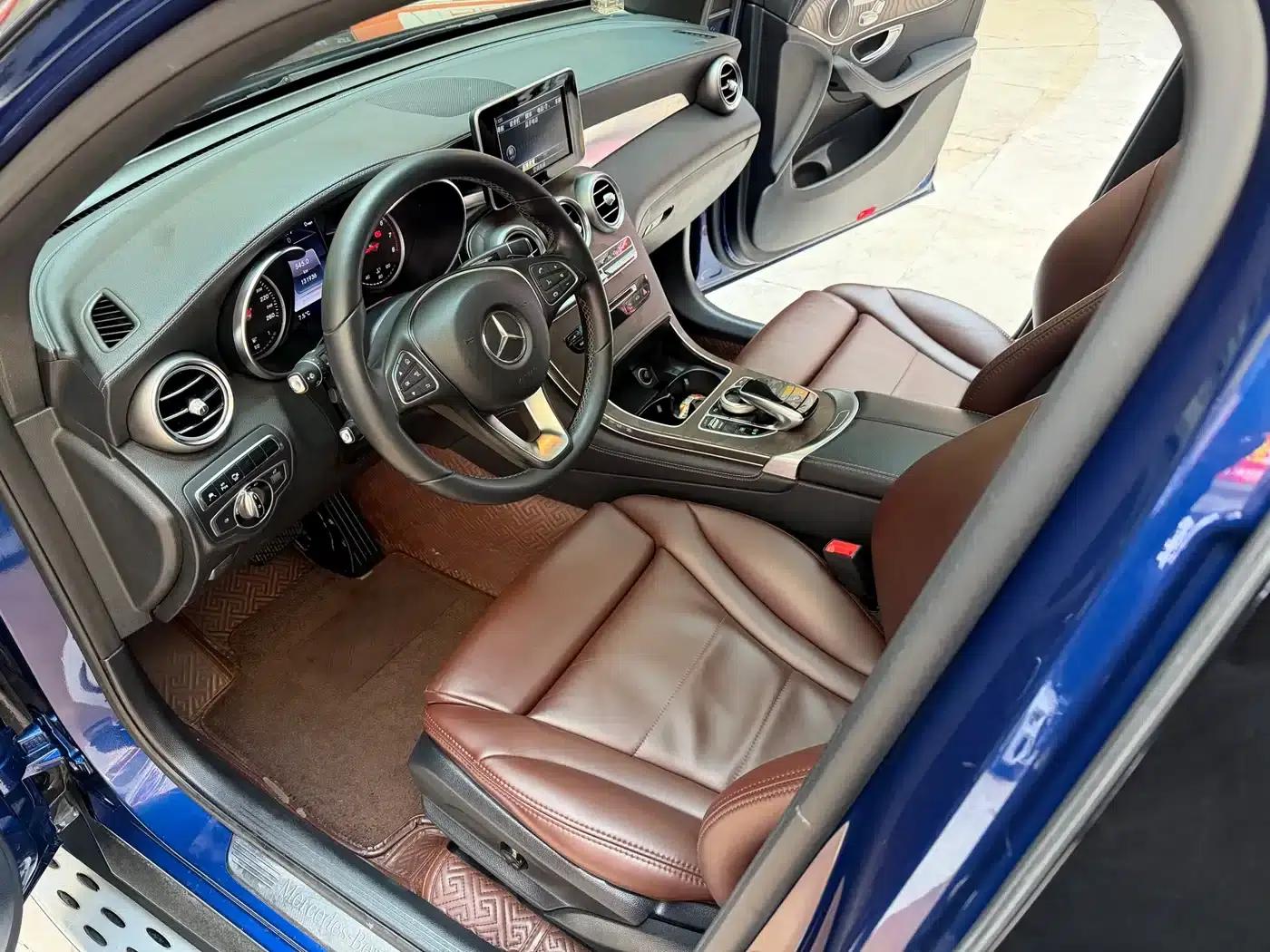 2016 Mercedes-Benz GLC 300 4MATIC Dynamic — миниатюра 19