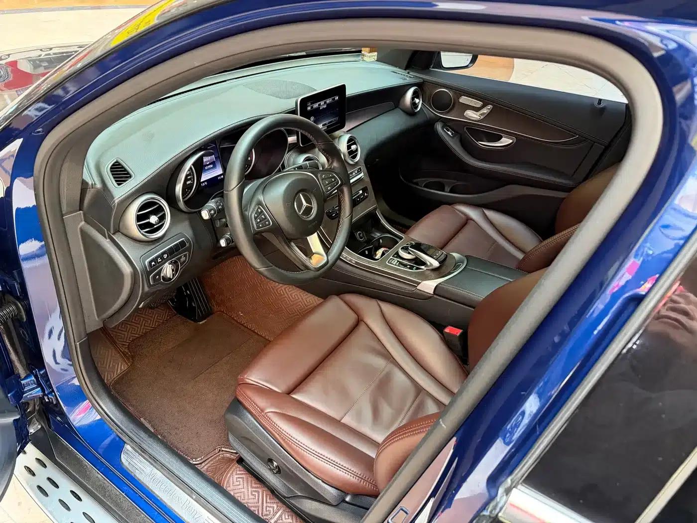 2016 Mercedes-Benz GLC 300 4MATIC Dynamic — миниатюра 9