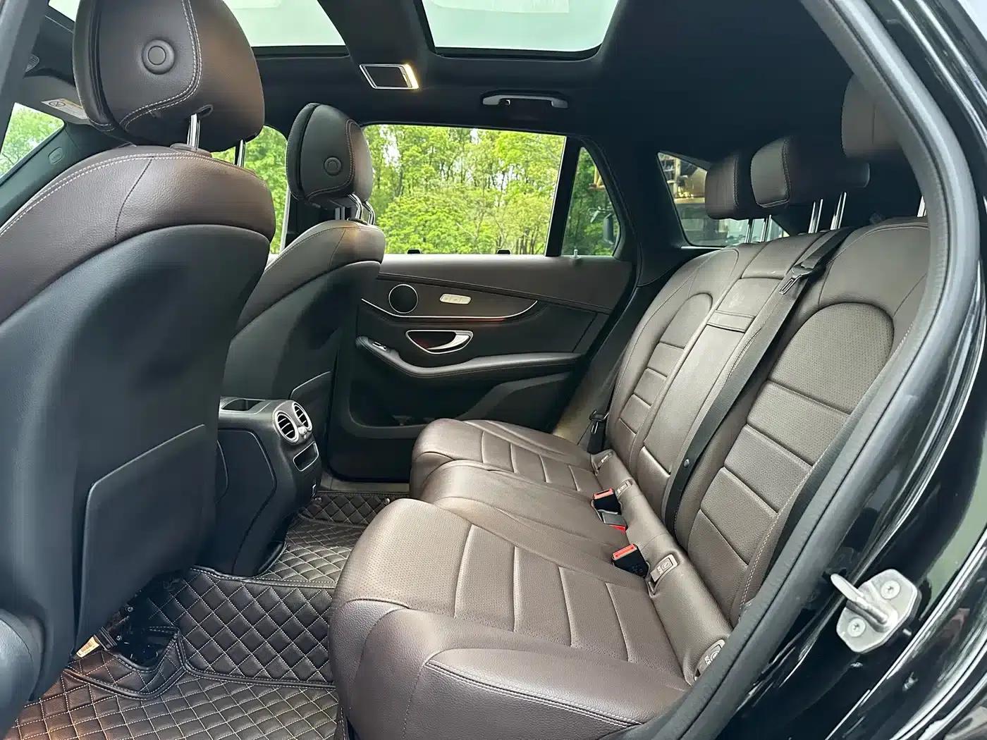 2020 Mercedes-Benz GLC Facelift: GLC 260 L 4MATIC Luxury — миниатюра 7