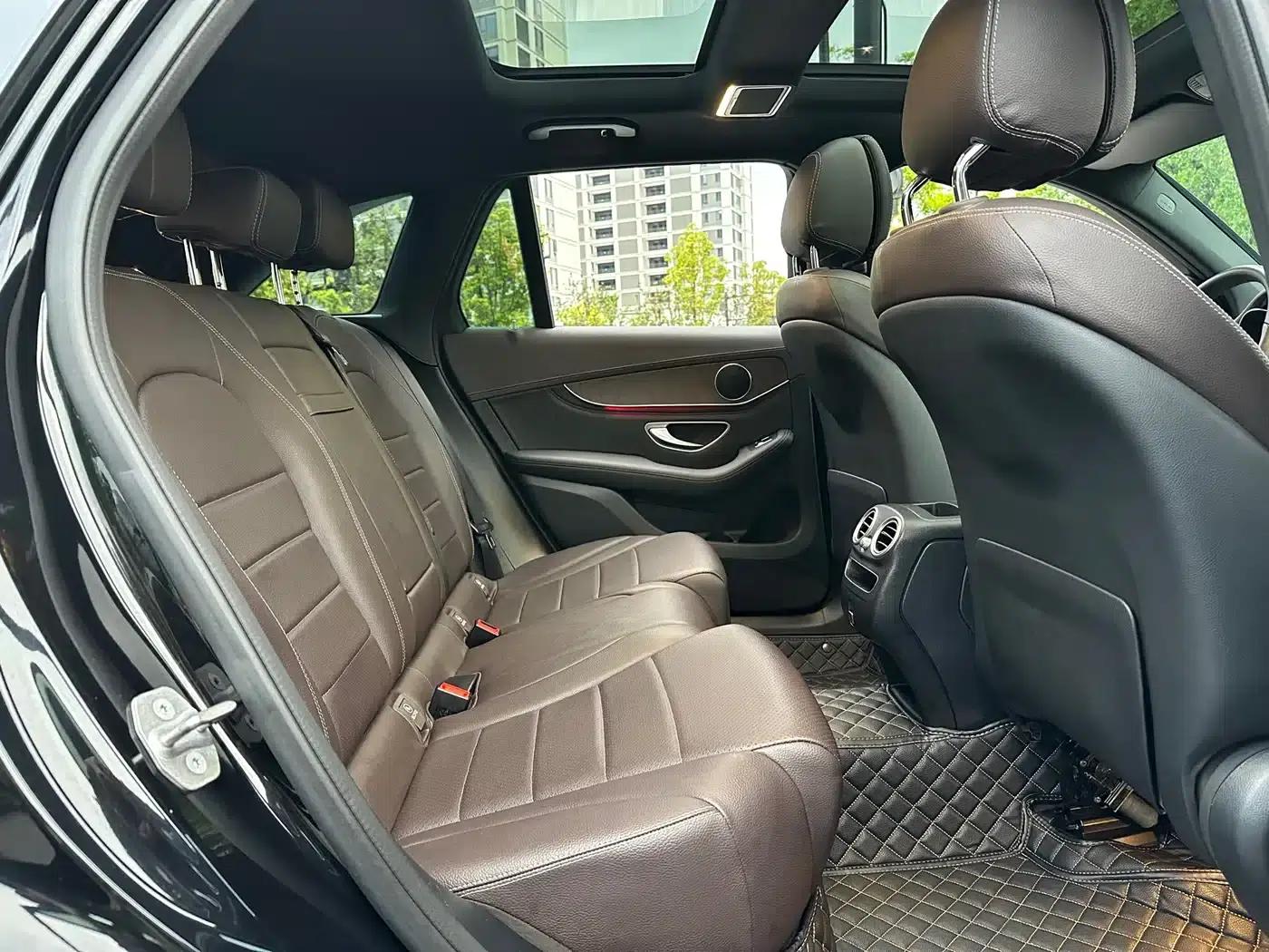 2020 Mercedes-Benz GLC Facelift: GLC 260 L 4MATIC Luxury — миниатюра 10