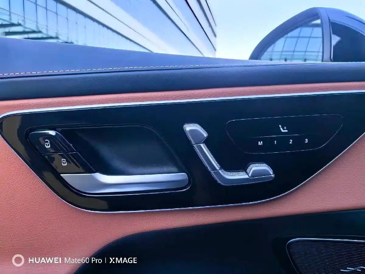 Mercedes-Benz GLC 2025 GLC 260 L 4MATIC Luxury — миниатюра 13