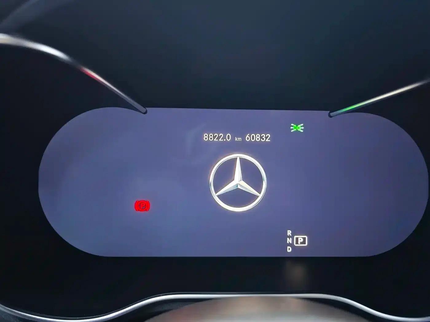 2020 Mercedes-Benz GLC 300 L 4MATIC Dynamic — миниатюра 10