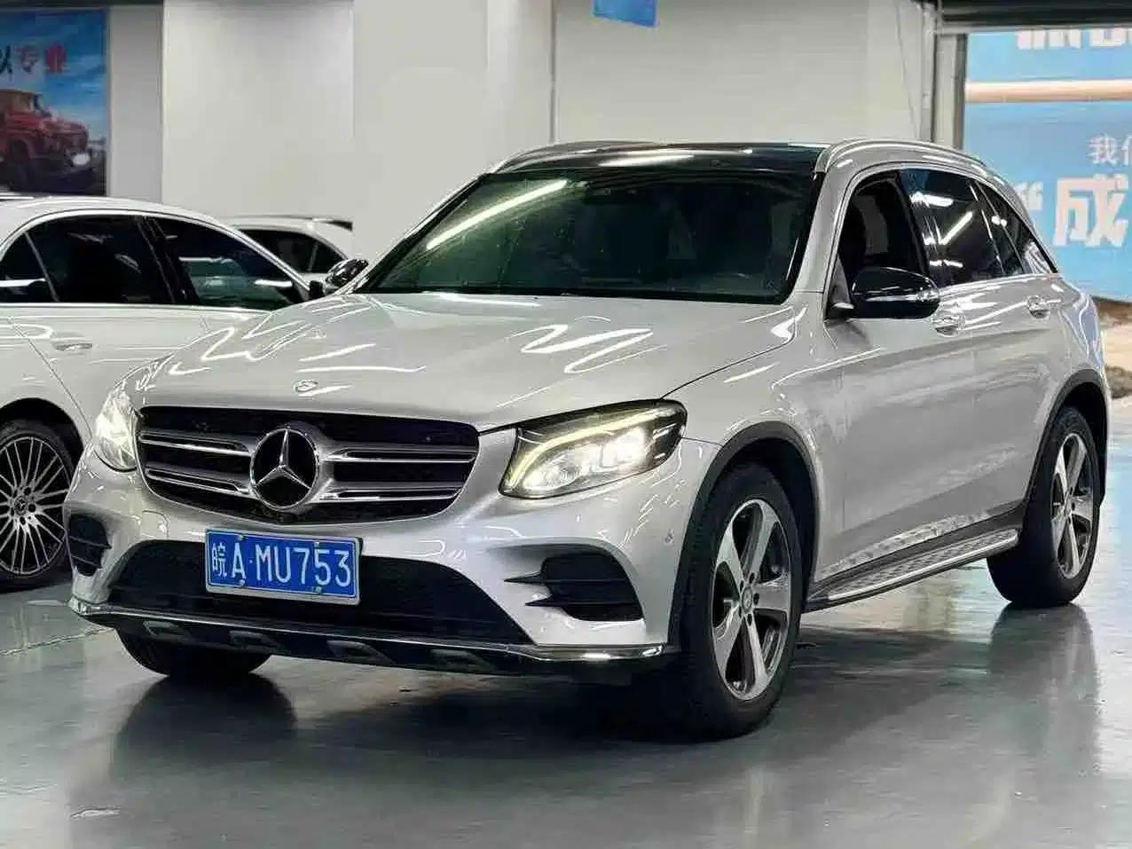 2016 Mercedes-Benz GLC 260 4MATIC Luxury — миниатюра 1