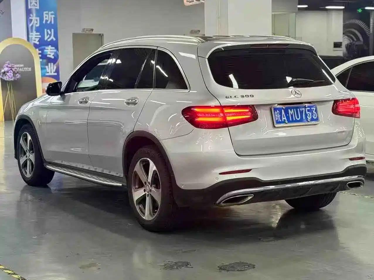 2016 Mercedes-Benz GLC 260 4MATIC Luxury — миниатюра 9
