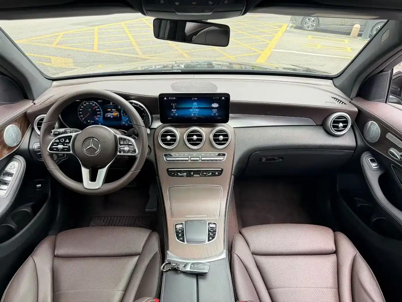 2021 Mercedes-Benz GLC 260 L 4MATIC Luxury — миниатюра 8