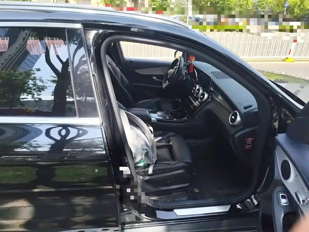 2020 Mercedes-Benz GLC 260 L 4MATIC Dynamic — миниатюра 22