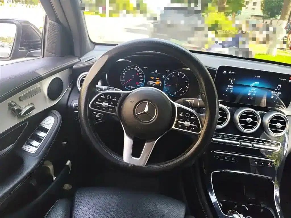 2020 Mercedes-Benz GLC 260 L 4MATIC Dynamic — миниатюра 7