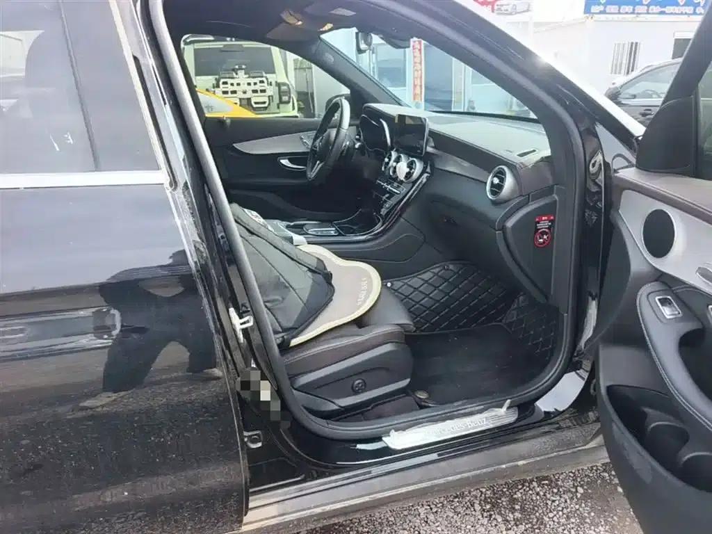 2020 Mercedes-Benz GLC 260 L 4MATIC Dynamic — миниатюра 11