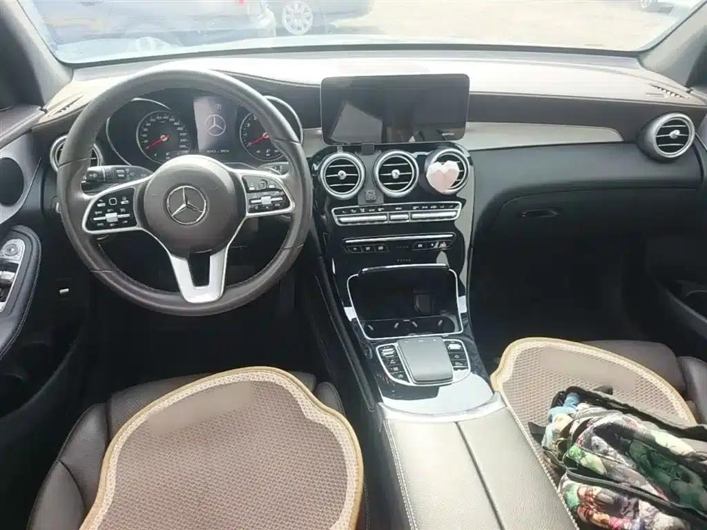 2020 Mercedes-Benz GLC 260 L 4MATIC Dynamic — миниатюра 16