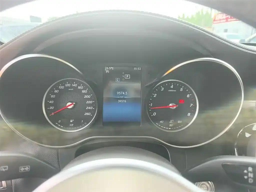 2020 Mercedes-Benz GLC 260 L 4MATIC Dynamic — миниатюра 18