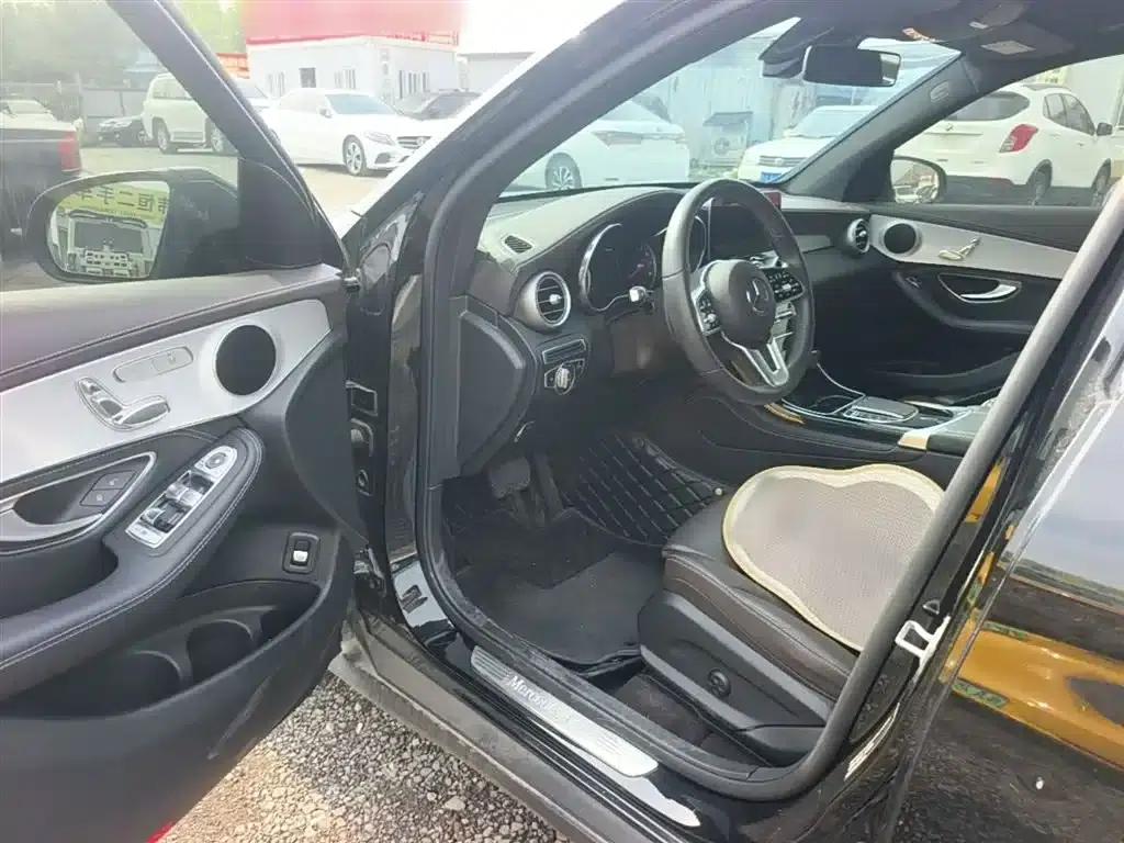 2020 Mercedes-Benz GLC 260 L 4MATIC Dynamic — миниатюра 23