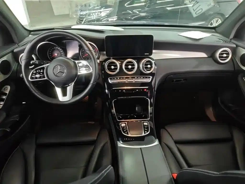 2020 Mercedes-Benz GLC 260 L 4MATIC Dynamic — миниатюра 10