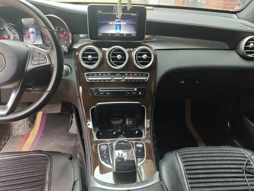 2019 Mercedes-Benz GLC 260 L 4MATIC Dynamic — миниатюра 10