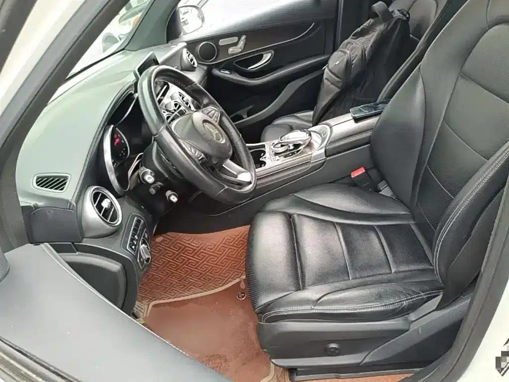 2016 Mercedes-Benz GLC 300 4MATIC Dynamic — миниатюра 22