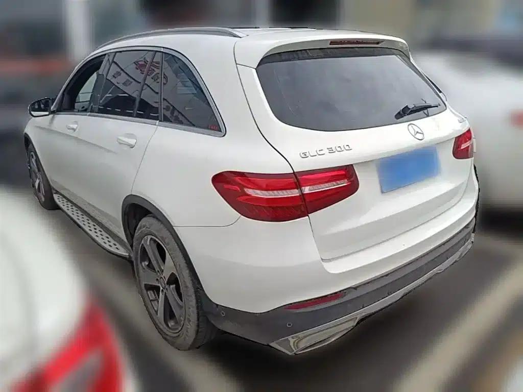 2016 Mercedes-Benz GLC 300 4MATIC Dynamic — миниатюра 9