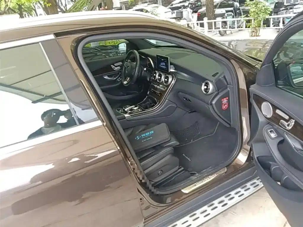 2017 Mercedes-Benz GLC 260 4MATIC Luxury — миниатюра 11