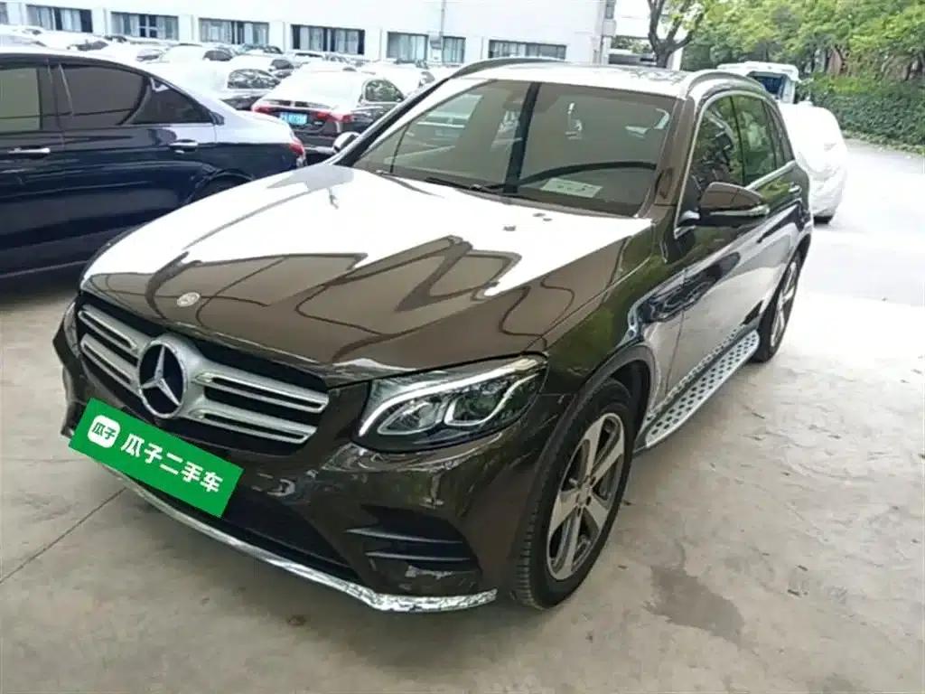 2017 Mercedes-Benz GLC 260 4MATIC Luxury — миниатюра 3