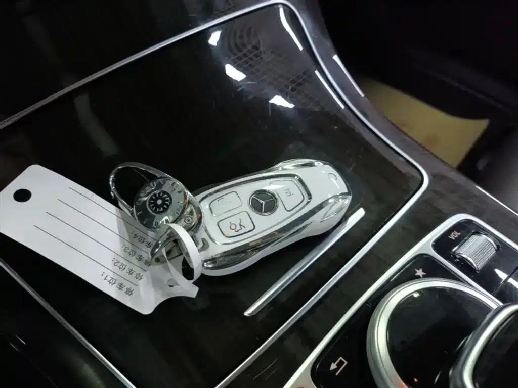 2018 Mercedes-Benz GLC Facelift: GLC 260 4MATIC Luxury — миниатюра 9
