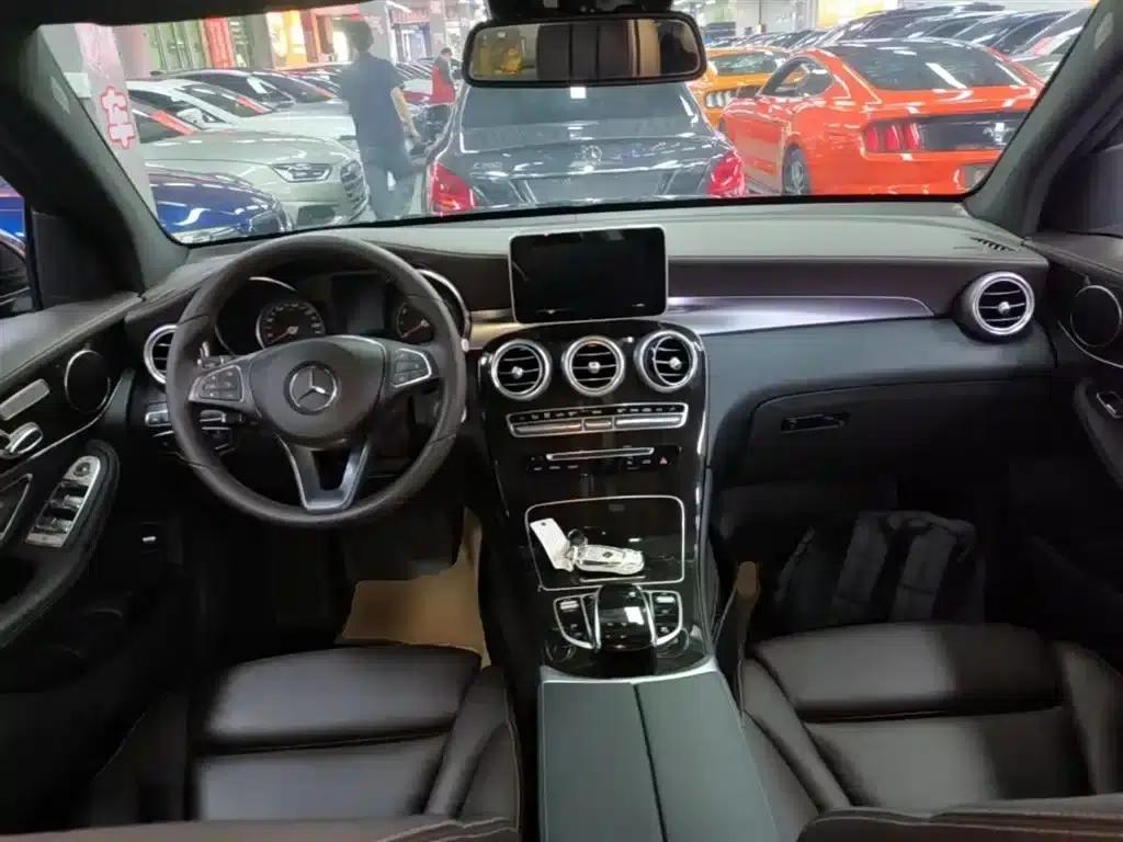 2018 Mercedes-Benz GLC Facelift: GLC 260 4MATIC Luxury — миниатюра 10