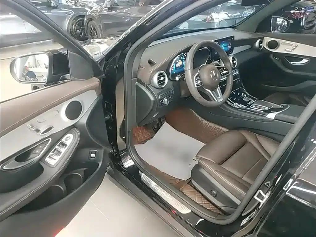 2021 Mercedes-Benz GLC 260 L 4MATIC Dynamic — миниатюра 16