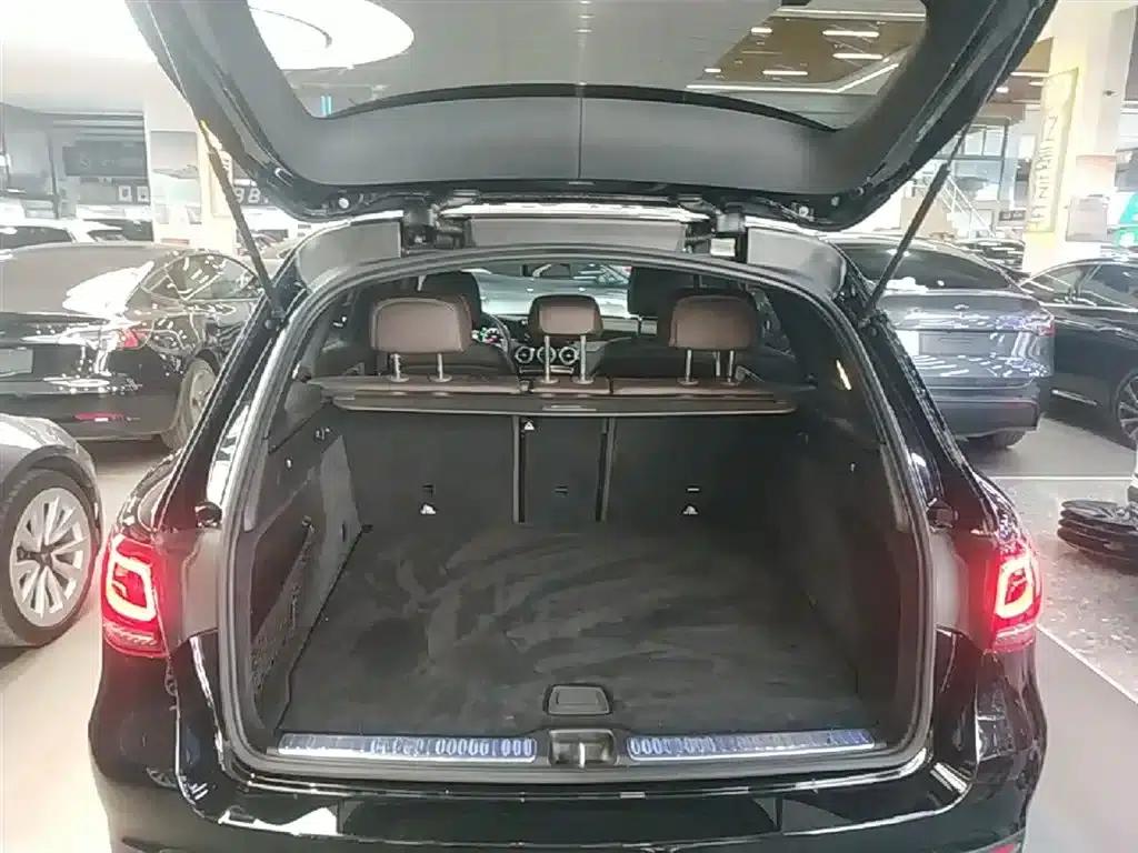 2021 Mercedes-Benz GLC 260 L 4MATIC Dynamic — миниатюра 19
