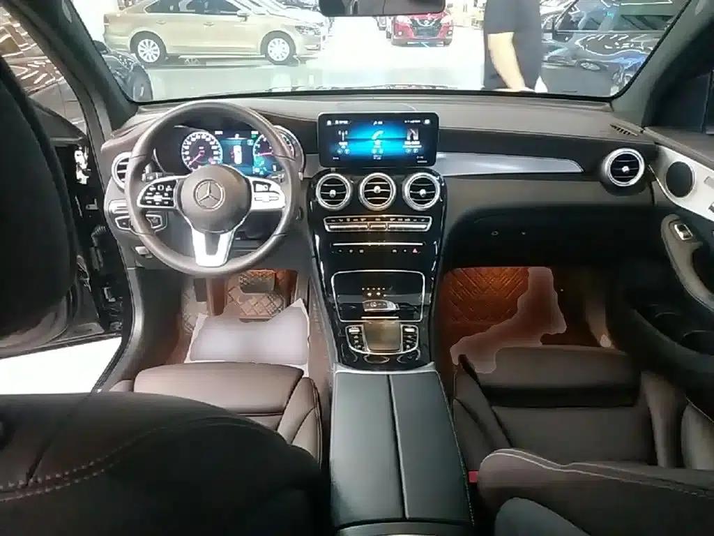 2021 Mercedes-Benz GLC 260 L 4MATIC Dynamic — миниатюра 10