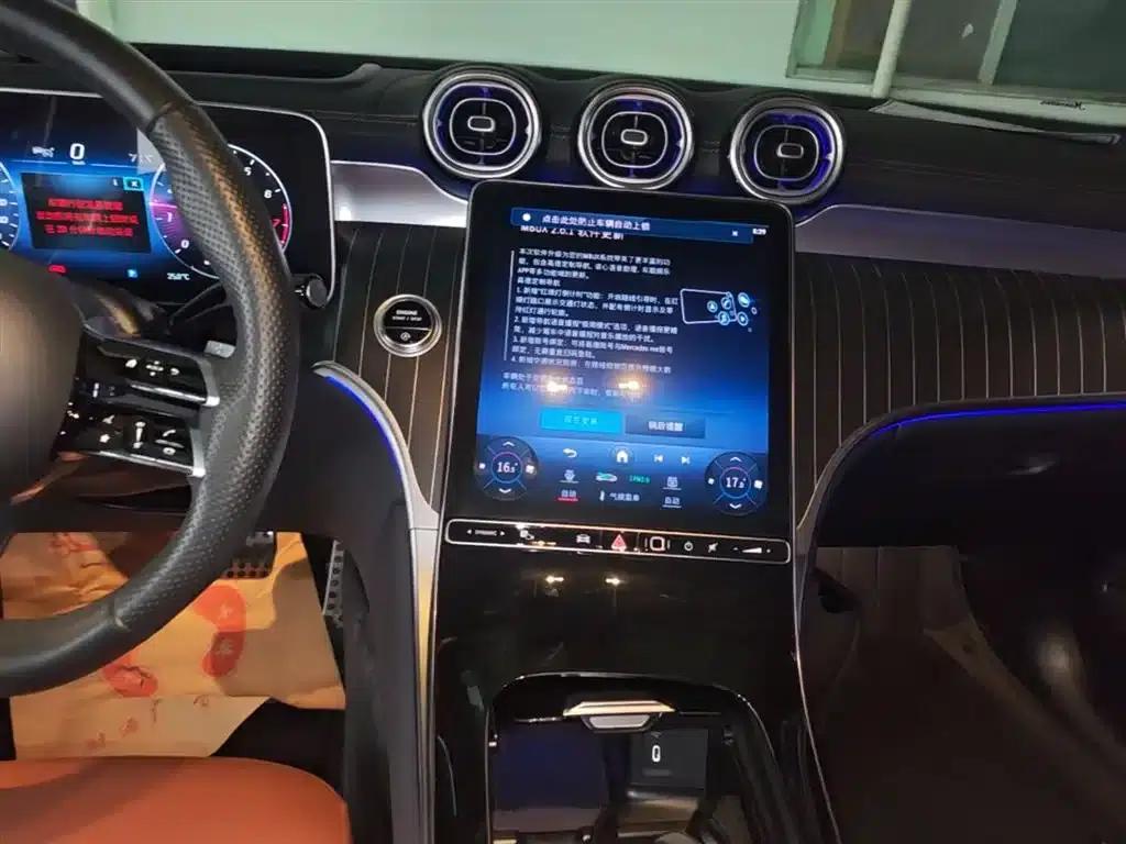 Mercedes-Benz GLC 2023 Facelift GLC 300 L 4MATIC Luxury 5-Seater — миниатюра 13
