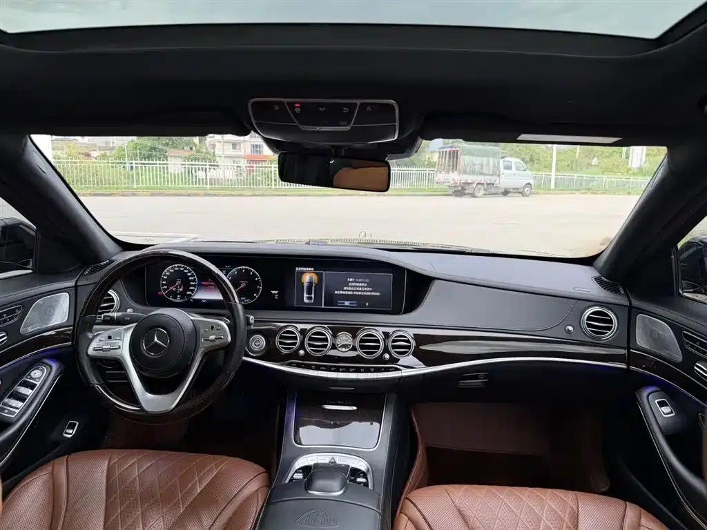 Maybach S-Class 2020 S 450 4MATIC Collector's Edition — миниатюра 9