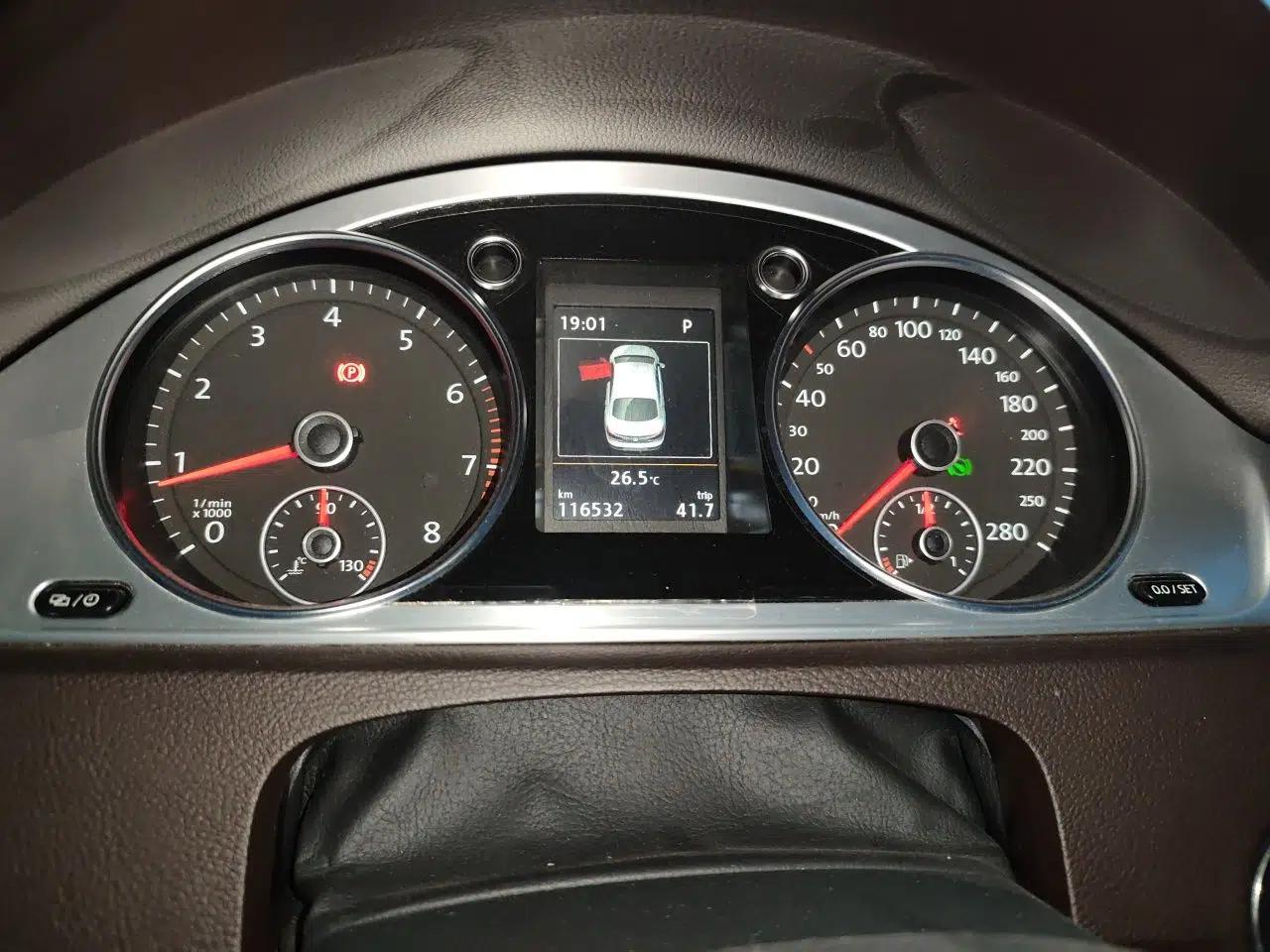 Volkswagen FAW-Volkswagen CC 2018 1.8TSI Luxury Model — миниатюра 12