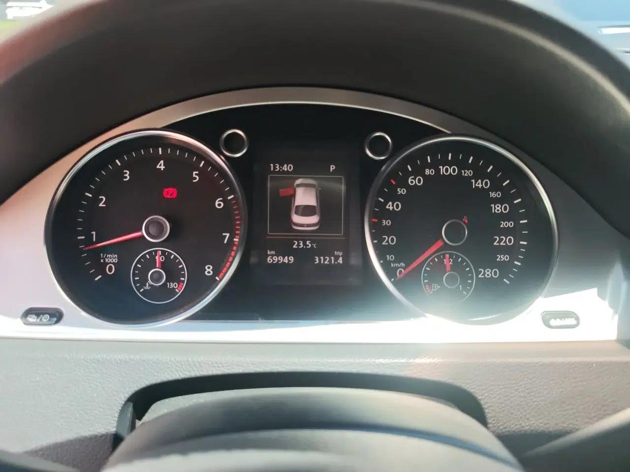Volkswagen FAW-Volkswagen CC 2016 2.0 TSI Luxury Model — миниатюра 12