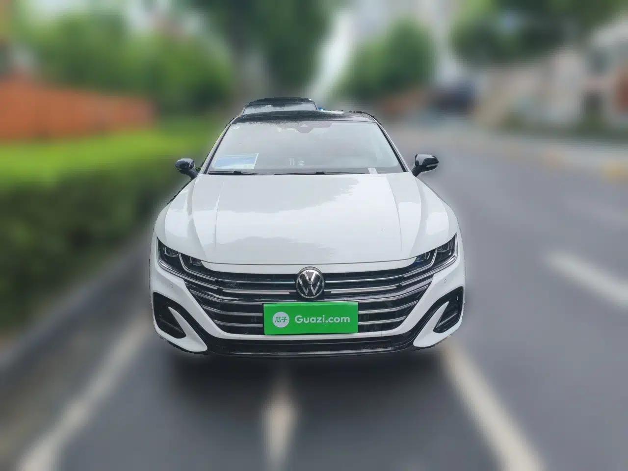 Volkswagen FAW-Volkswagen CC 2023 380TSI Striking Edition — миниатюра 2