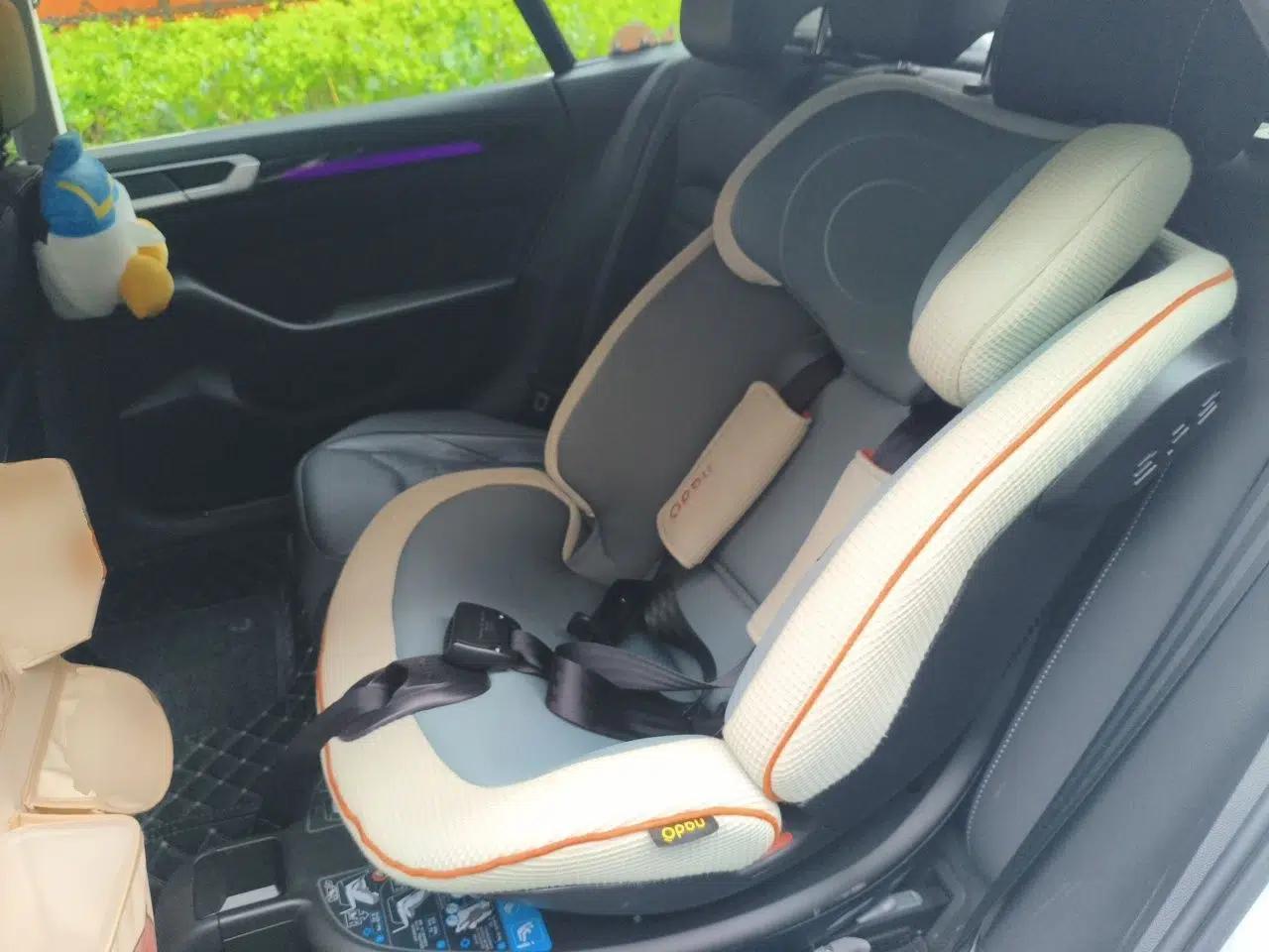 Volkswagen FAW-Volkswagen CC 2023 380TSI Striking Edition — миниатюра 18