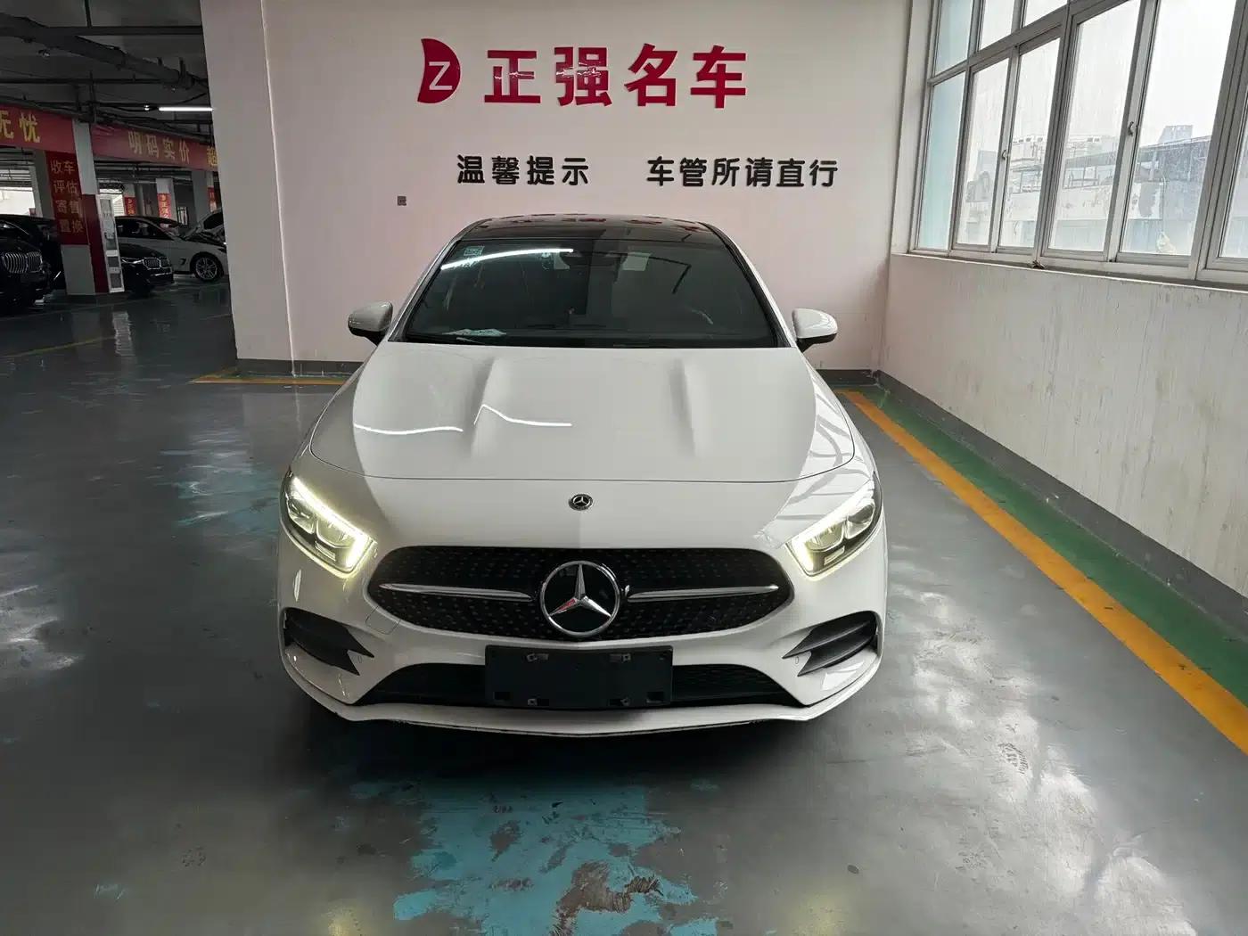 2019 Mercedes-Benz A-Class A 200 L Sport Sedan First Edition — миниатюра 2