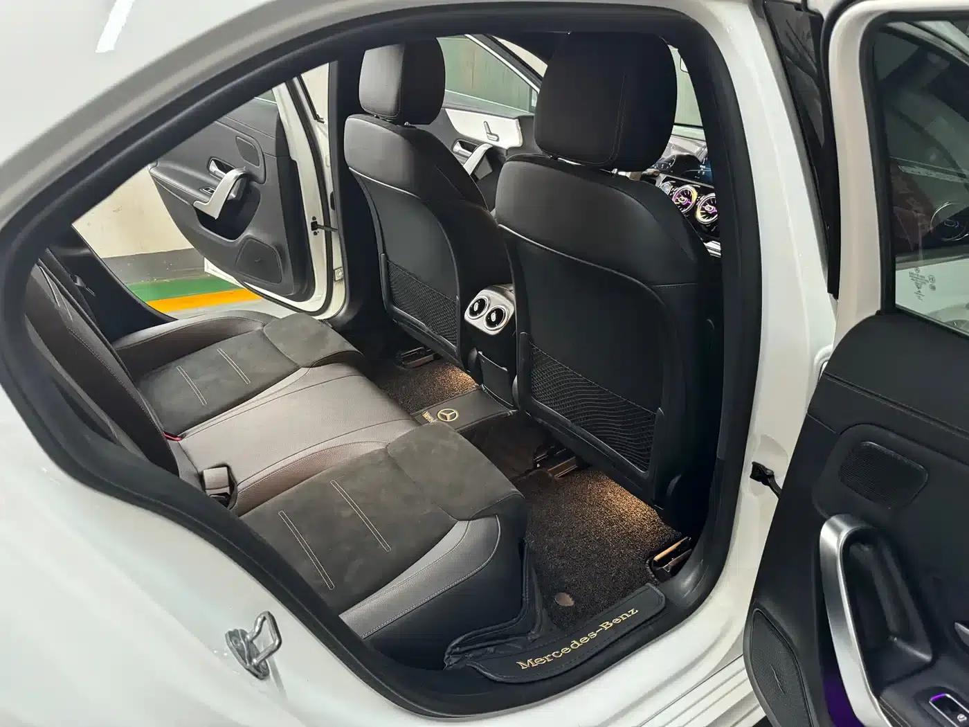 2019 Mercedes-Benz A-Class A 200 L Sport Sedan First Edition — миниатюра 10