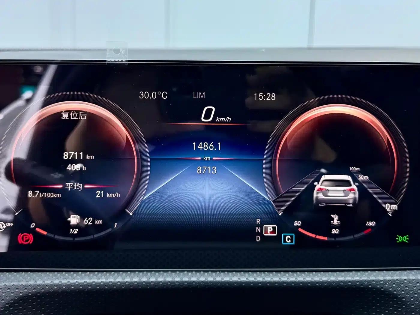 Mercedes-Benz A-Class 2021 A 200 L Sport Sedan Fashion Edition — миниатюра 23