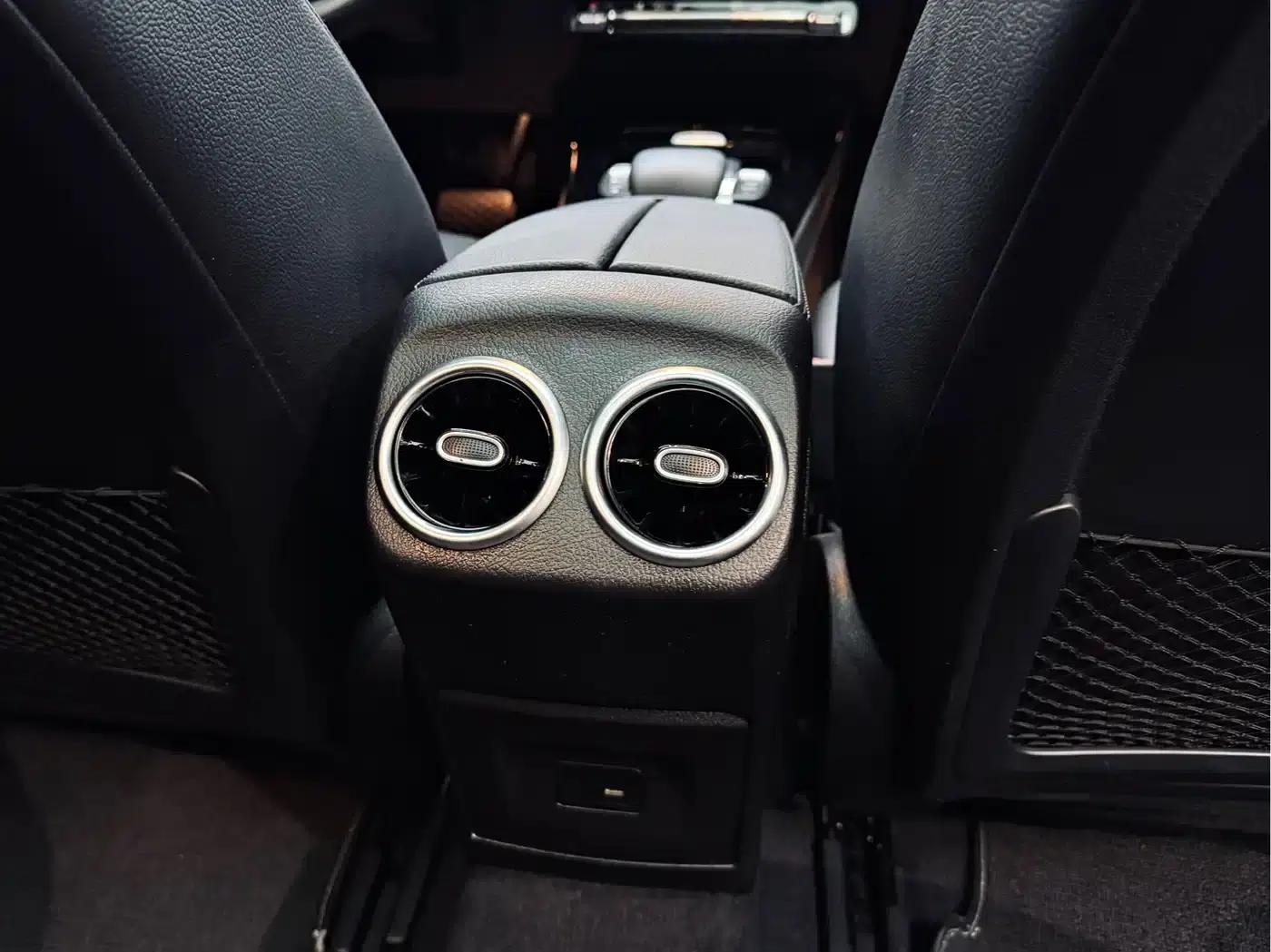 Mercedes-Benz A-Class 2022 A 200 L Sport Sedan Dynamic Edition — миниатюра 19