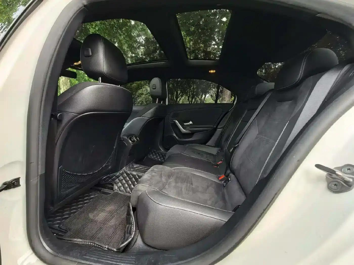 2019 Mercedes-Benz A-Class A 180 L Sport Sedan — миниатюра 6