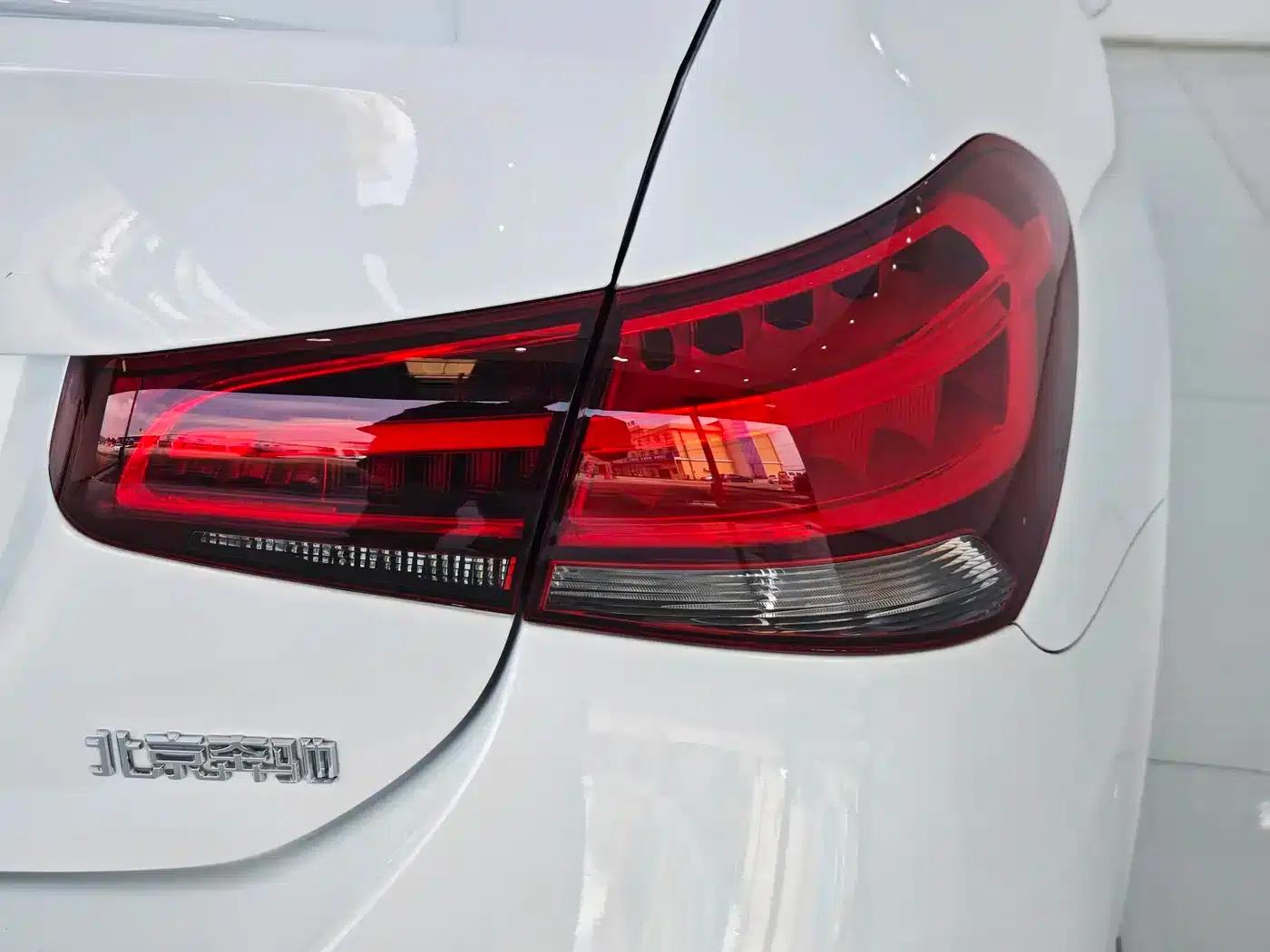 Mercedes-Benz A-Class 2021 Facelift A 180 L Sport Sedan — миниатюра 19