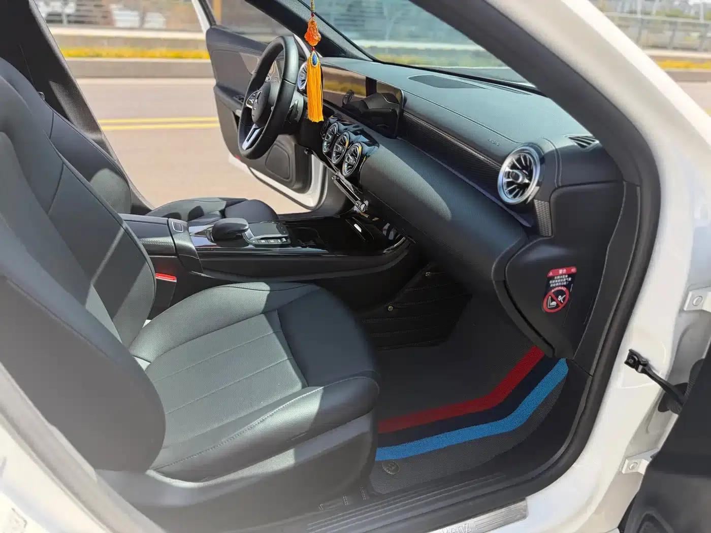 Mercedes-Benz A-Class 2022 A 200 L Sport Sedan Dynamic Edition — миниатюра 4