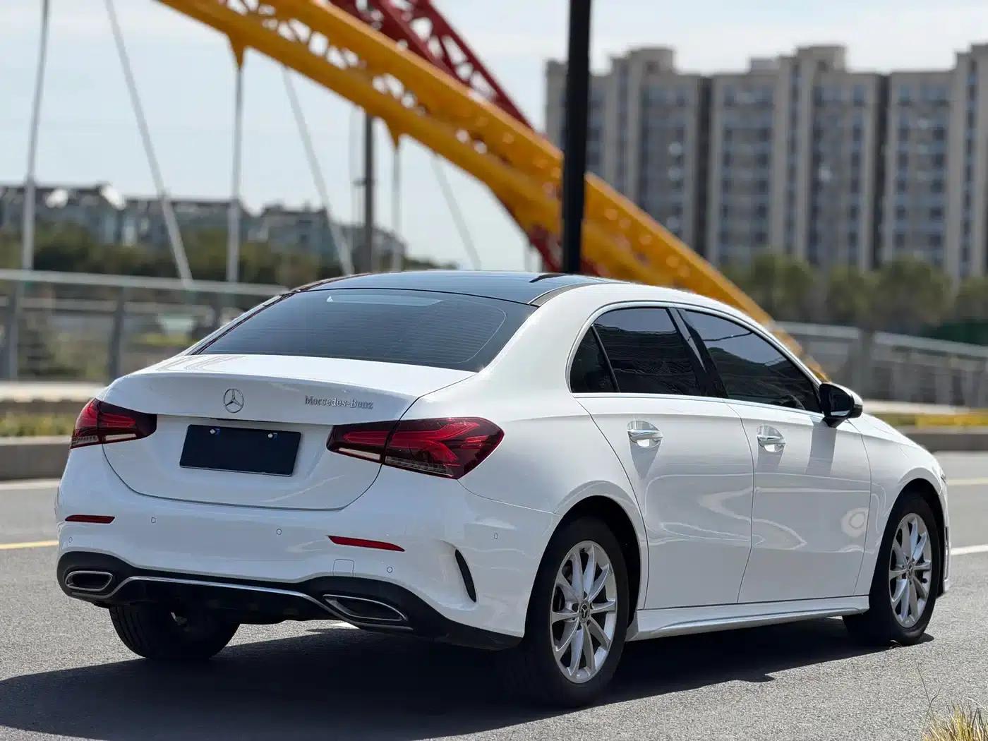 Mercedes-Benz A-Class 2022 A 200 L Sport Sedan Dynamic Edition — миниатюра 10