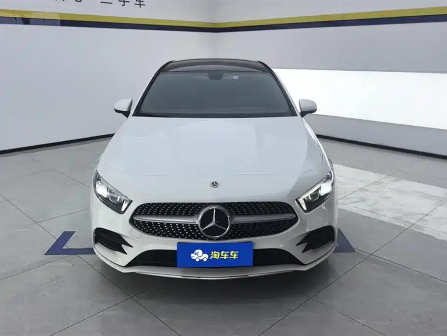 Mercedes-Benz A-Class 2022 A 200 L Sport Sedan Dynamic Edition — миниатюра 2