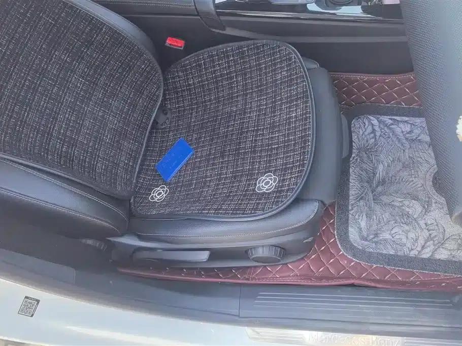 2019 Mercedes-Benz A-Class A 180 L Sport Sedan — миниатюра 8