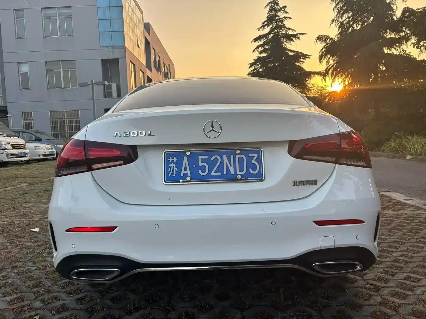 Mercedes-Benz A-Class 2020 Facelift A 200 L Sport Sedan Fashion Model — миниатюра 5
